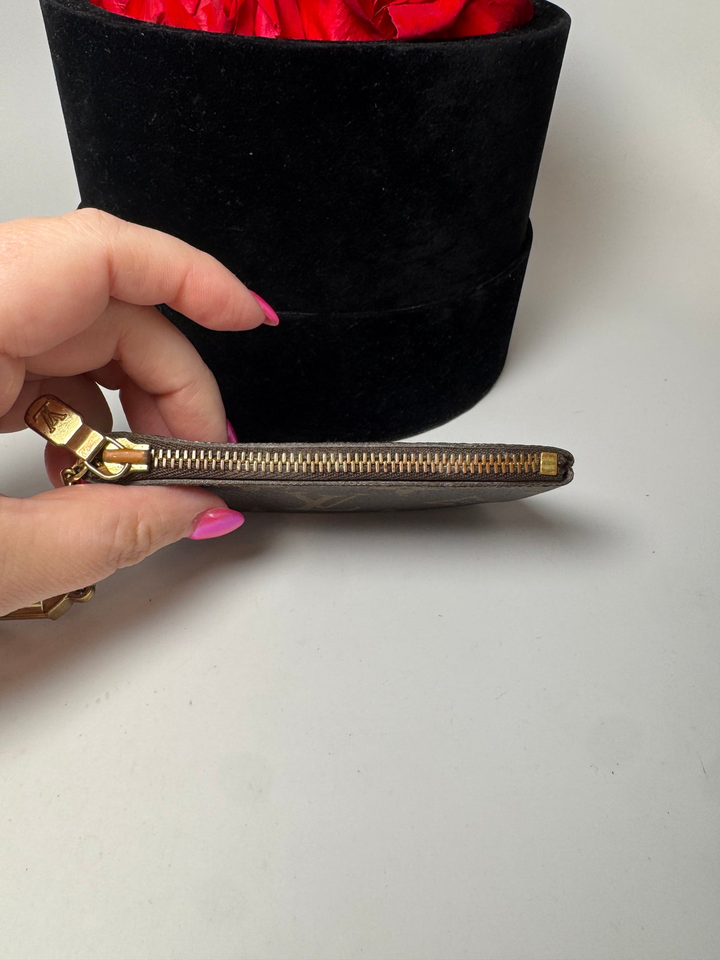 Louis Vuitton Key Cles/Key Pouch in Monogram
