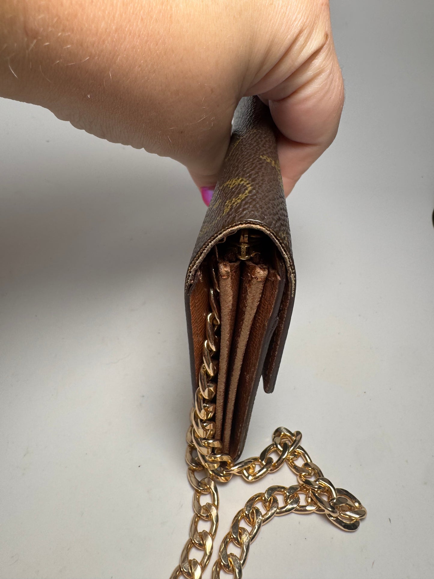 Louis Vuitton Sarah Monogram Wallet On Chain