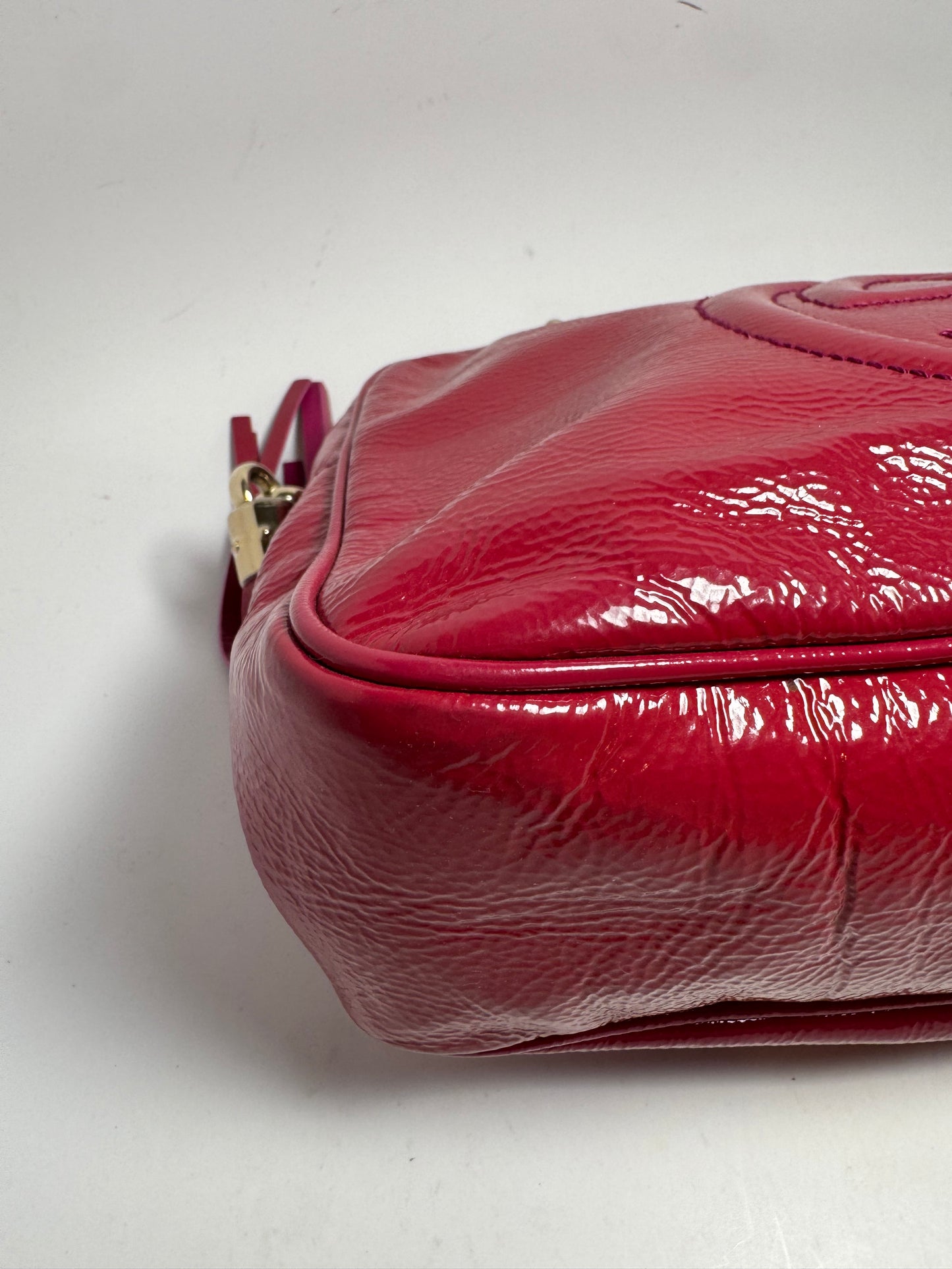Gucci Raspberry Pink Soho Chain Strap Patent Leather