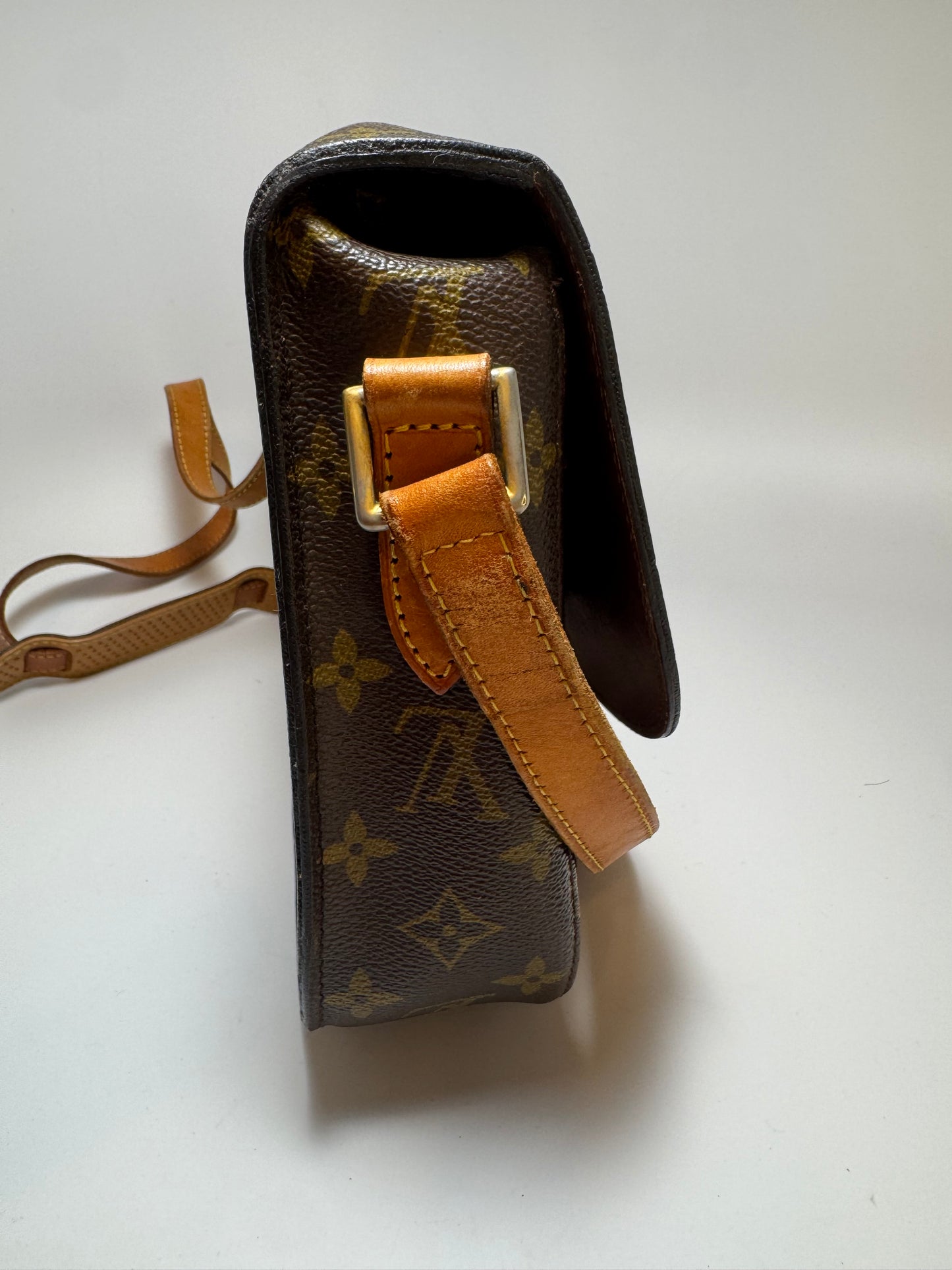Louis Vuitton Saint Cloud GM Monogram – Vintage, Pre-Date Code, Made in France