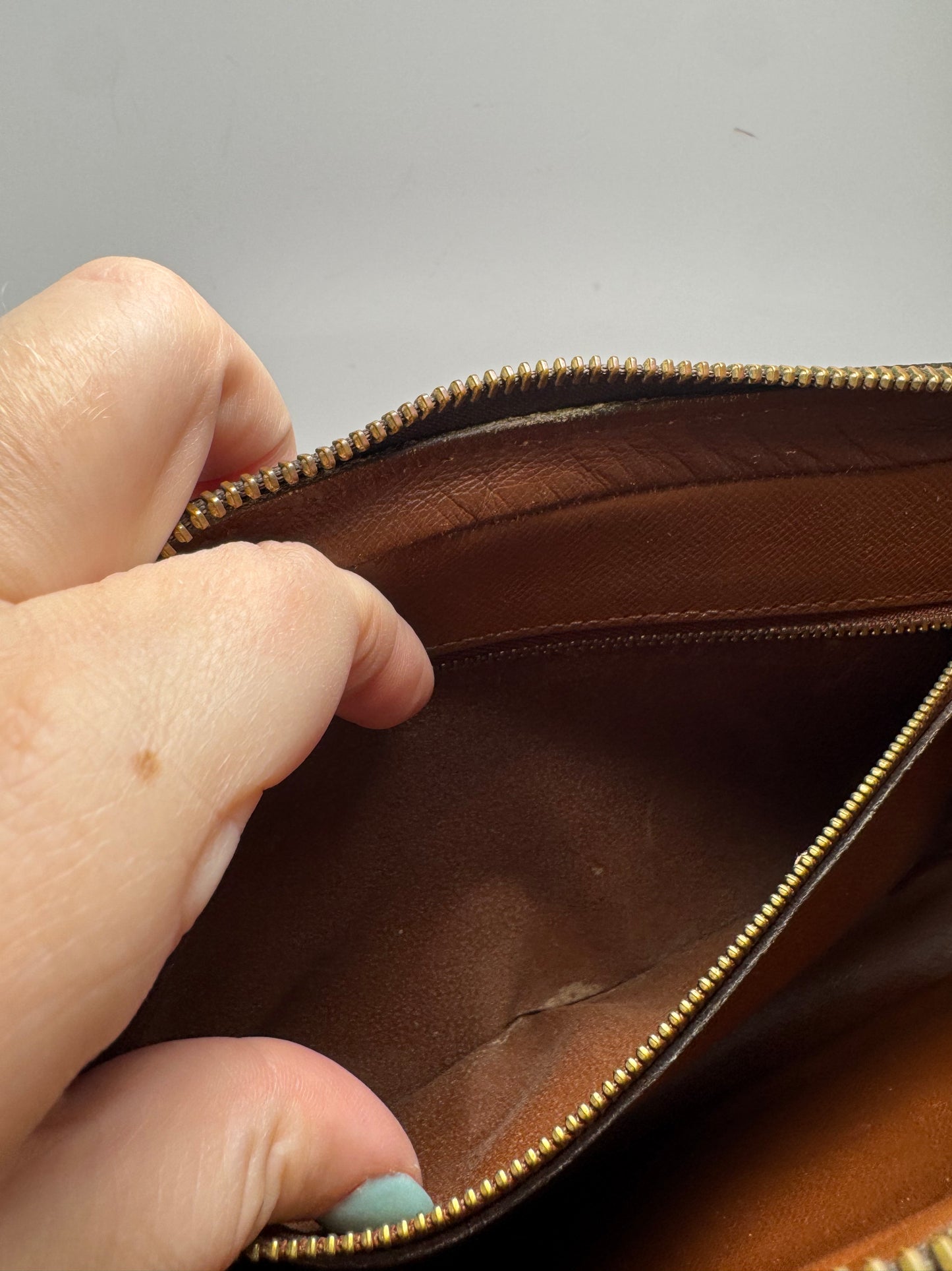 Louis Vuitton Marley Draggone Clutch Monogram Fair Condition