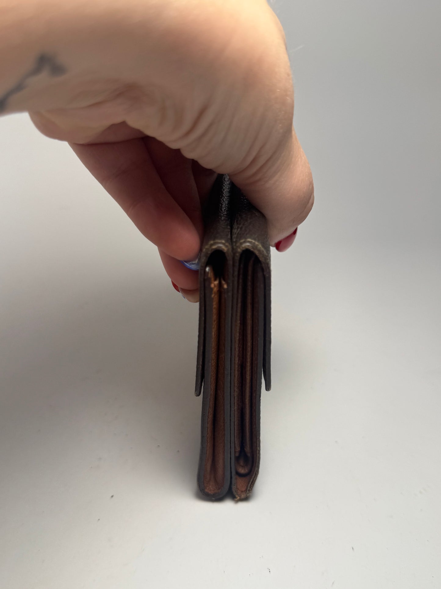 Louis Vuitton Elise Monogram Trifold Wallet