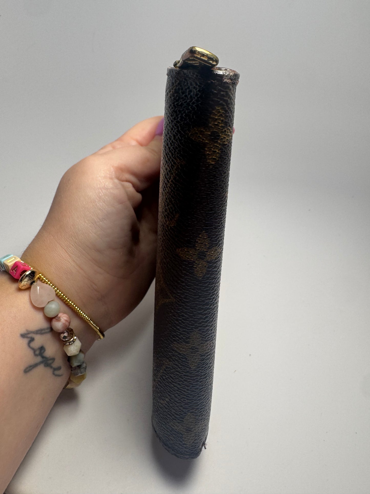 Louis Vuitton Porte Papier Zip Monogram Wallet/Passport Holder- December 1997