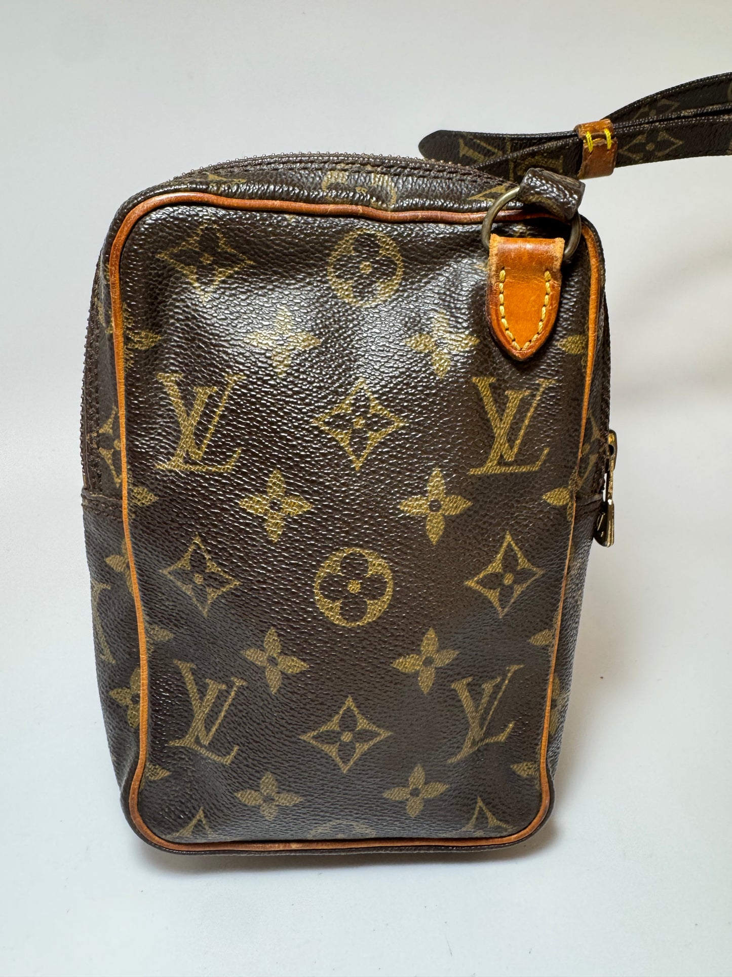 Louis Vuitton Mini Amazon Monogram Crossbody – Vintage 1986