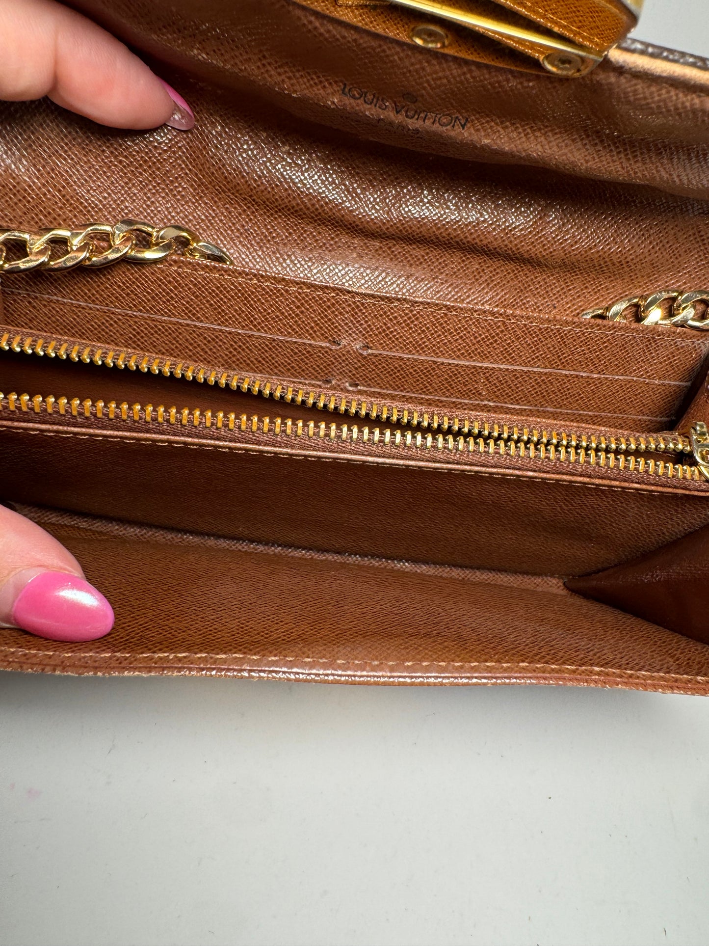 Louis Vuitton Limited Edition Etiole Sarah Wallet on Chain Monogram, Made in France 24th week of 2011