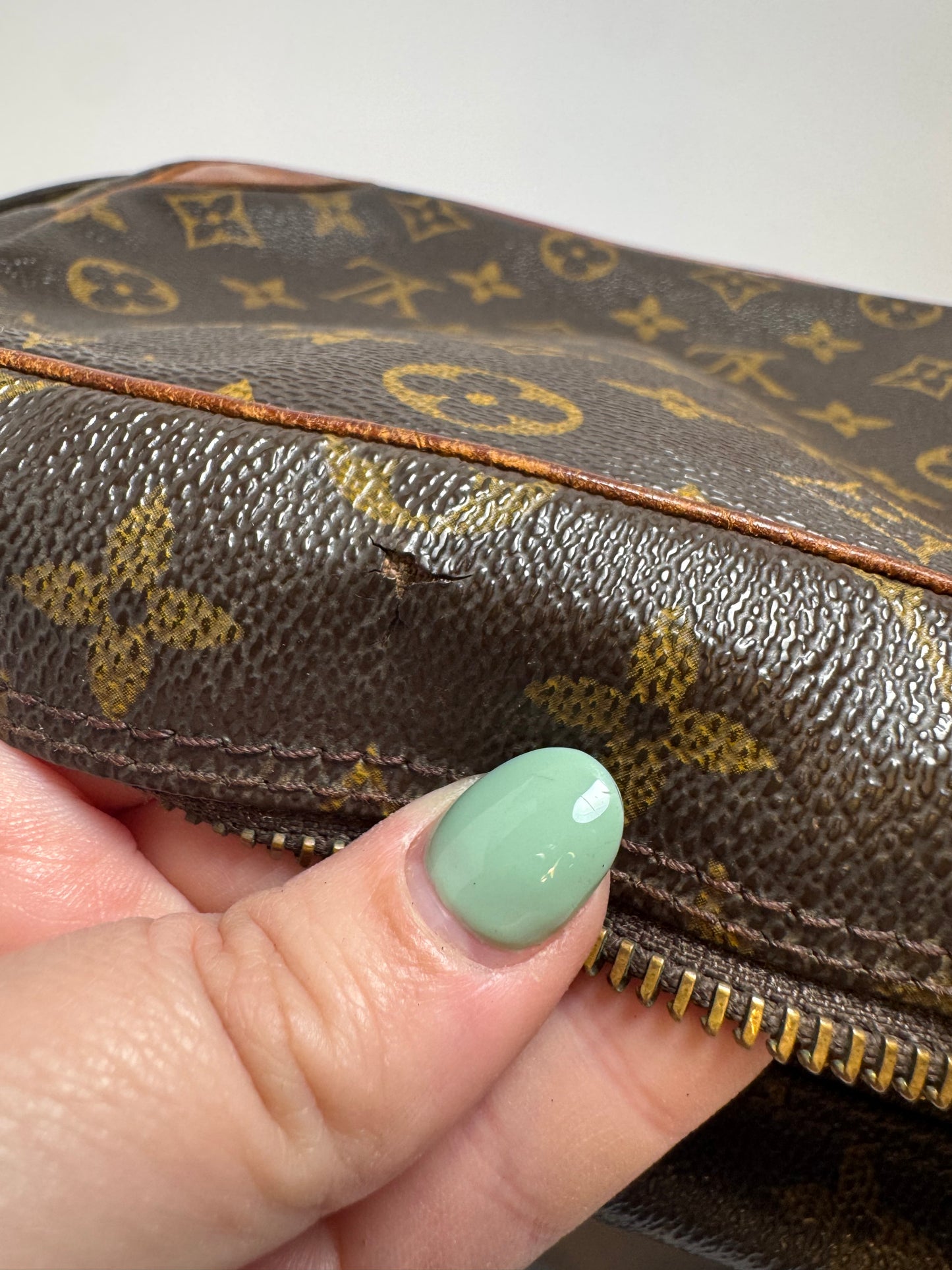 Louis Vuitton Trocadéro Monogram Crossbody/Shoulder Bag - Vintage