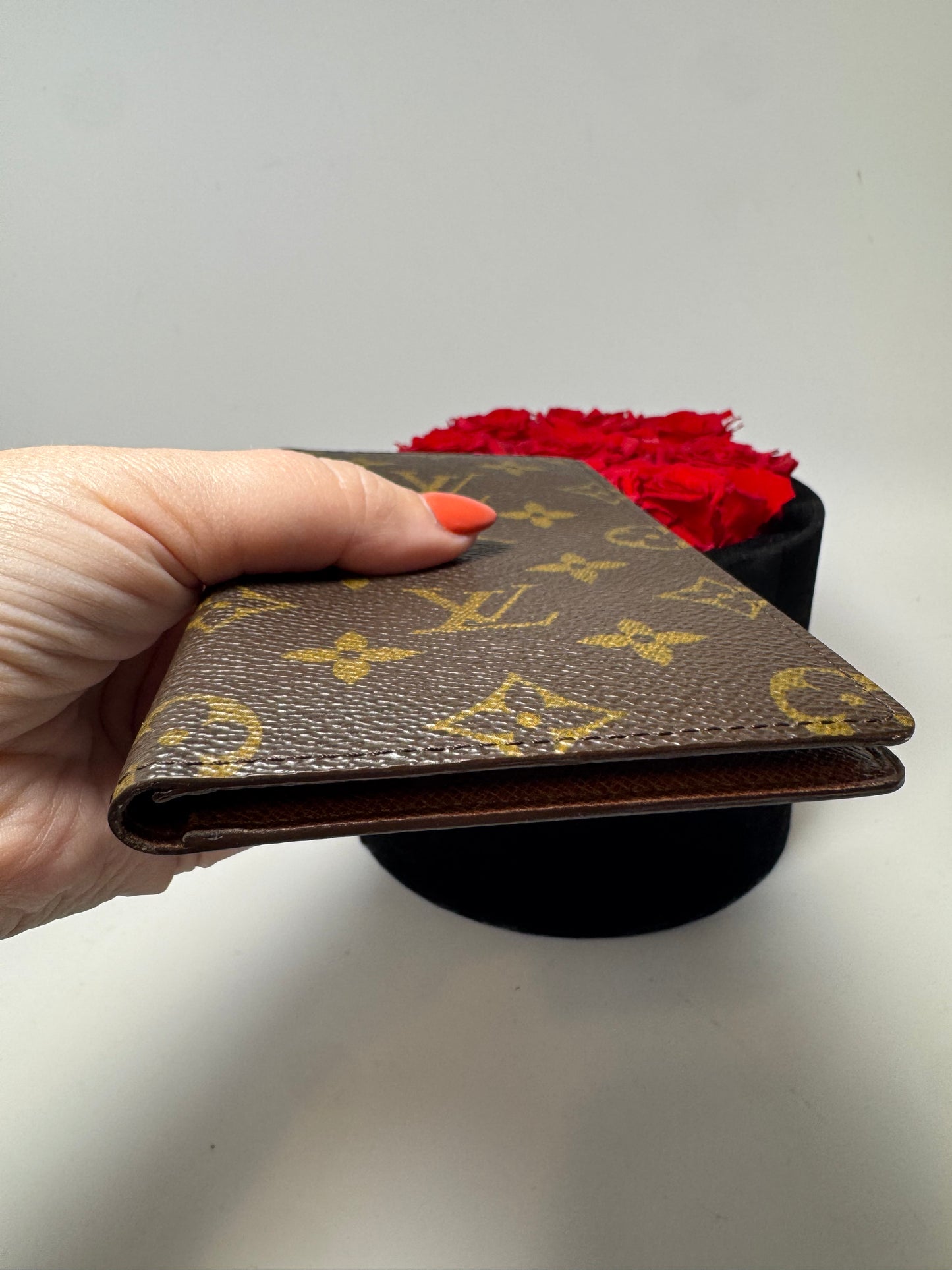 Louis Vuitton Checkbook Cover/Passport Cover Monogram