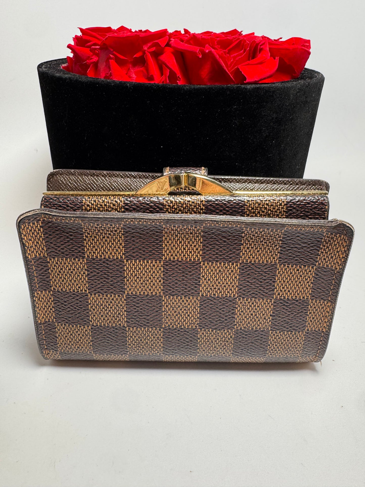 Louis Vuitton Damier Ebene Porte Tresor International W/Kiss Lock