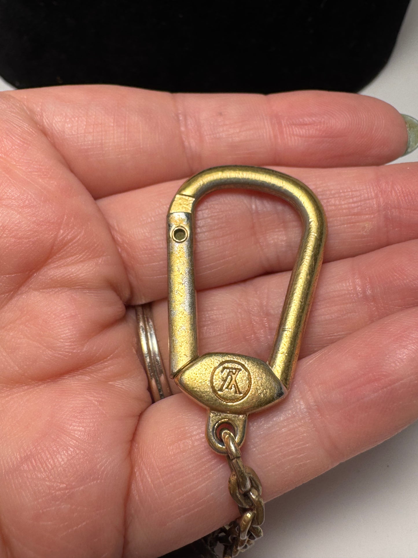 Louis Vuitton Key Pouch/Key Cles in Monogram