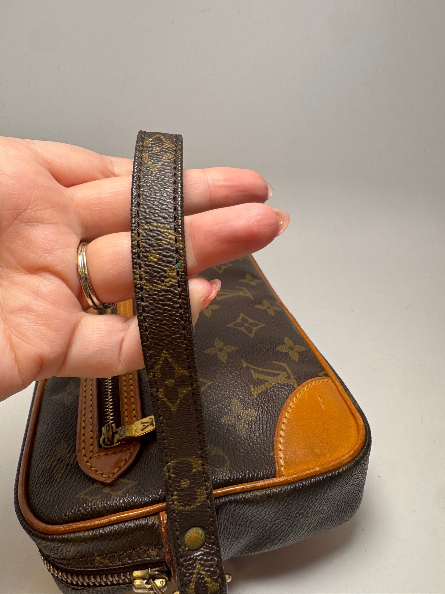 Louis Vuitton Marly Draggone Clutch Monogram