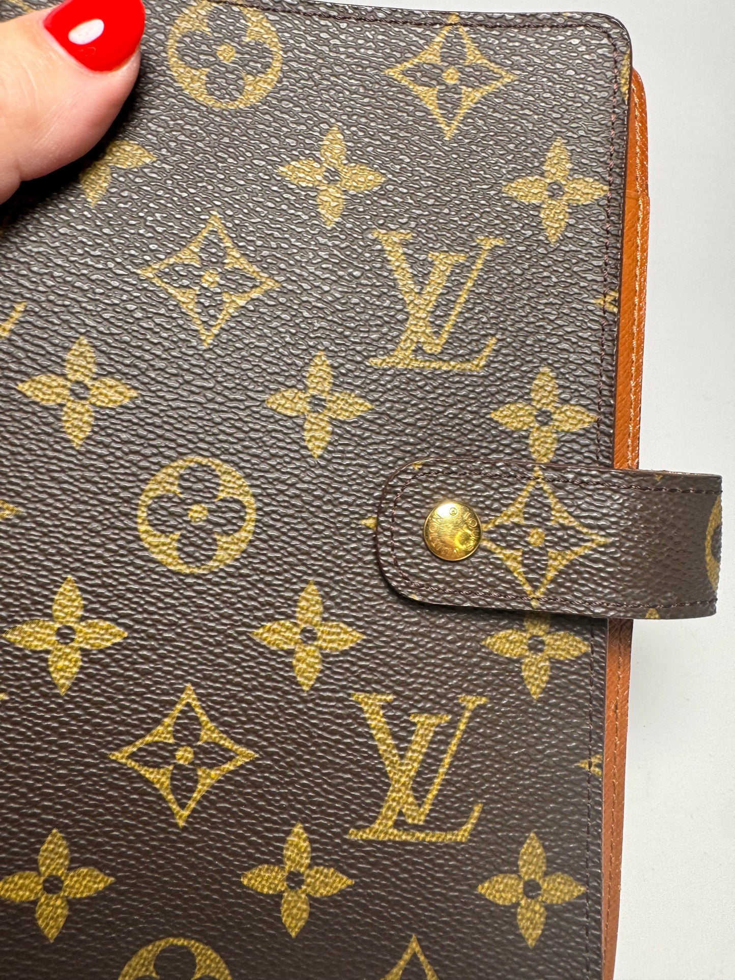 Louis Vuitton Agenda MM in Monogram