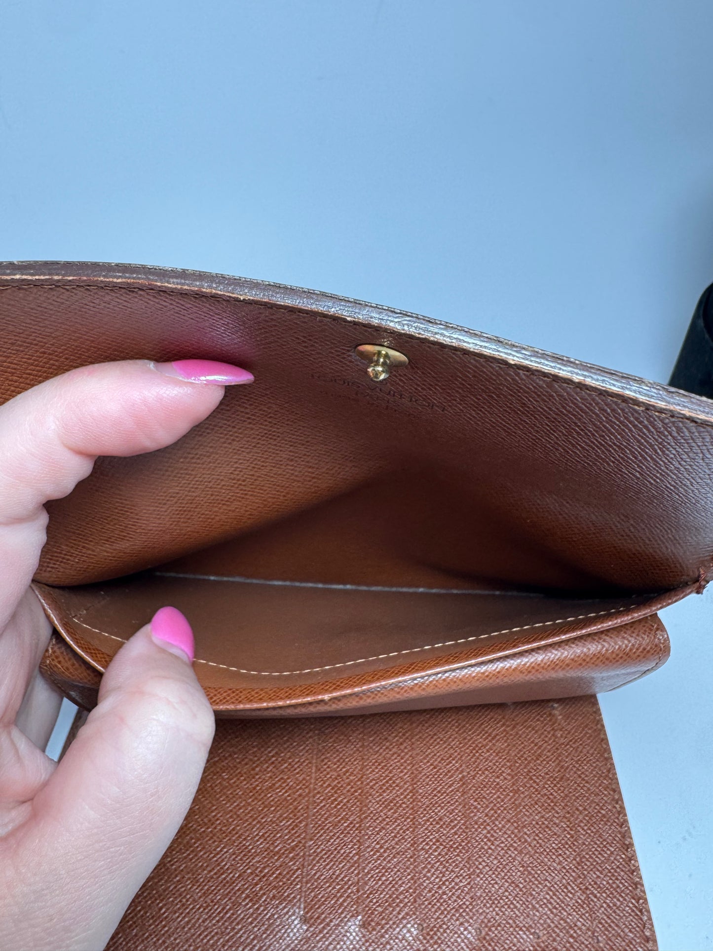 Louis Vuitton Porte Tressor Etui Papier Monogram Slim Snap Wallet, January 2001 in France
