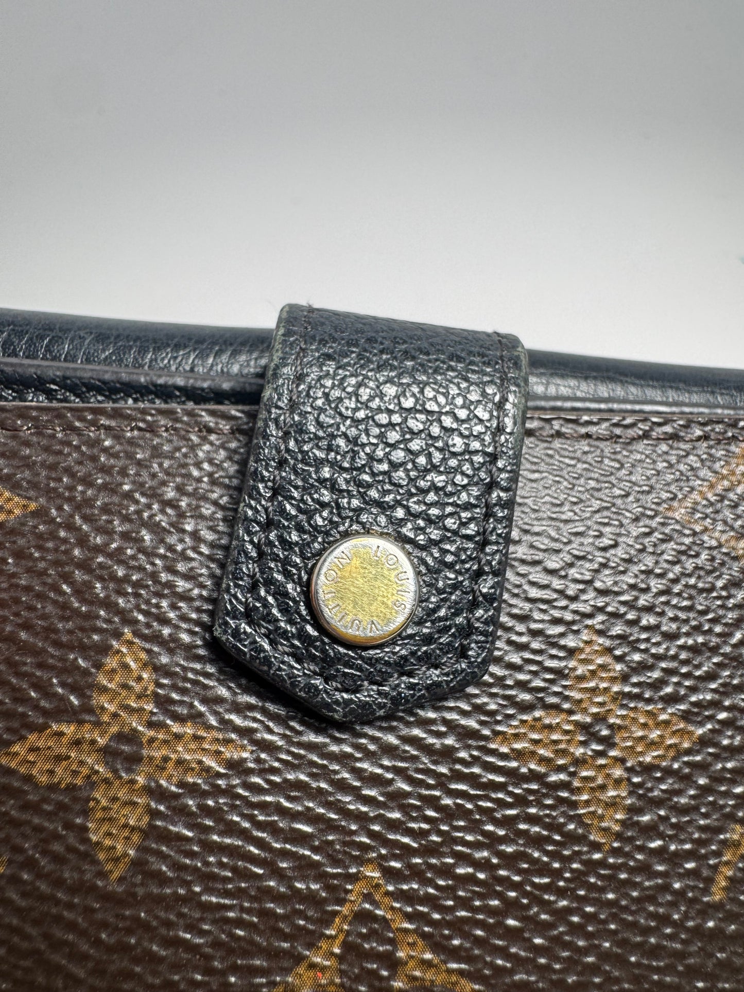 Louis Vuitton Monogram Pallas Wallet Brown Monogram & Black Leather
