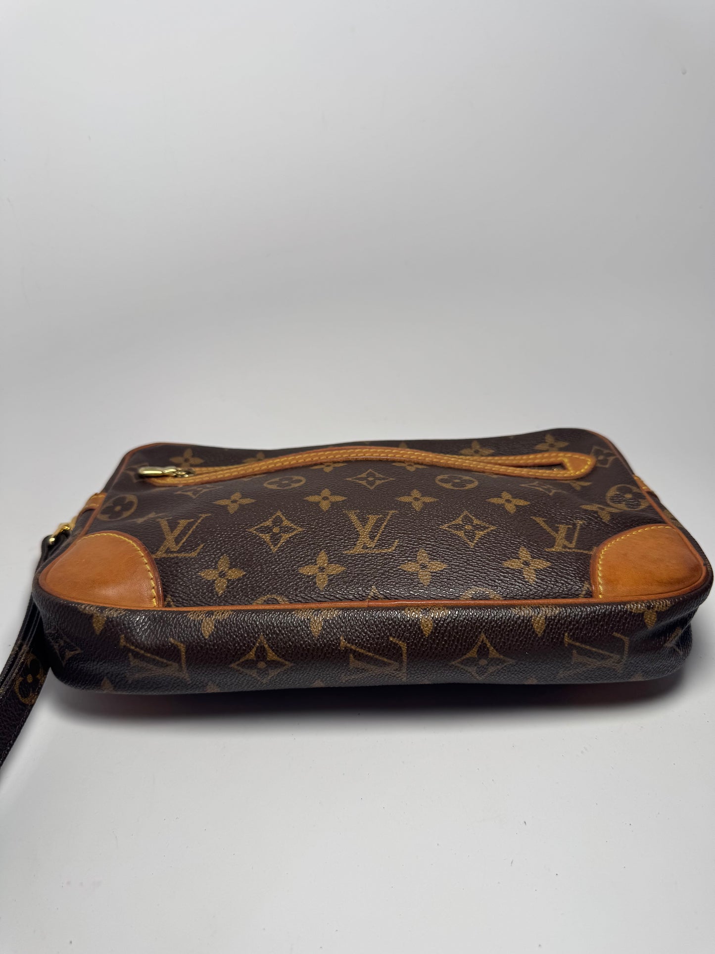 Louis Vuitton Marly Draggone Clutch/Pouch Monogram w/Original Strap Made in France in 1998