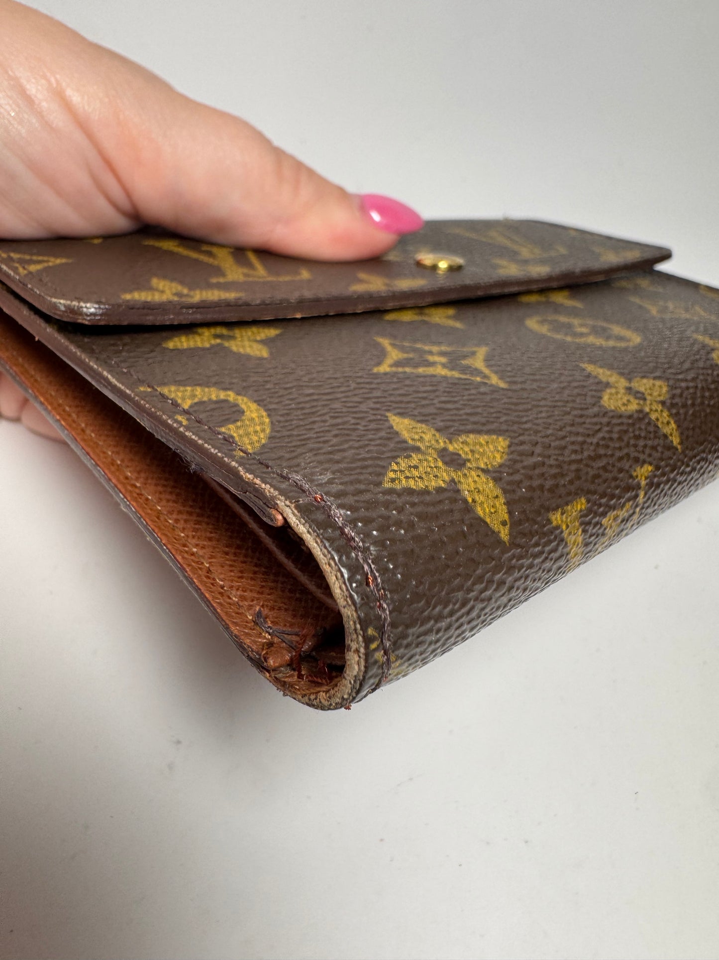 Louis Vuitton Porte Tressor Etui Papier Monogram Slim Snap Wallet, January 2001 in France