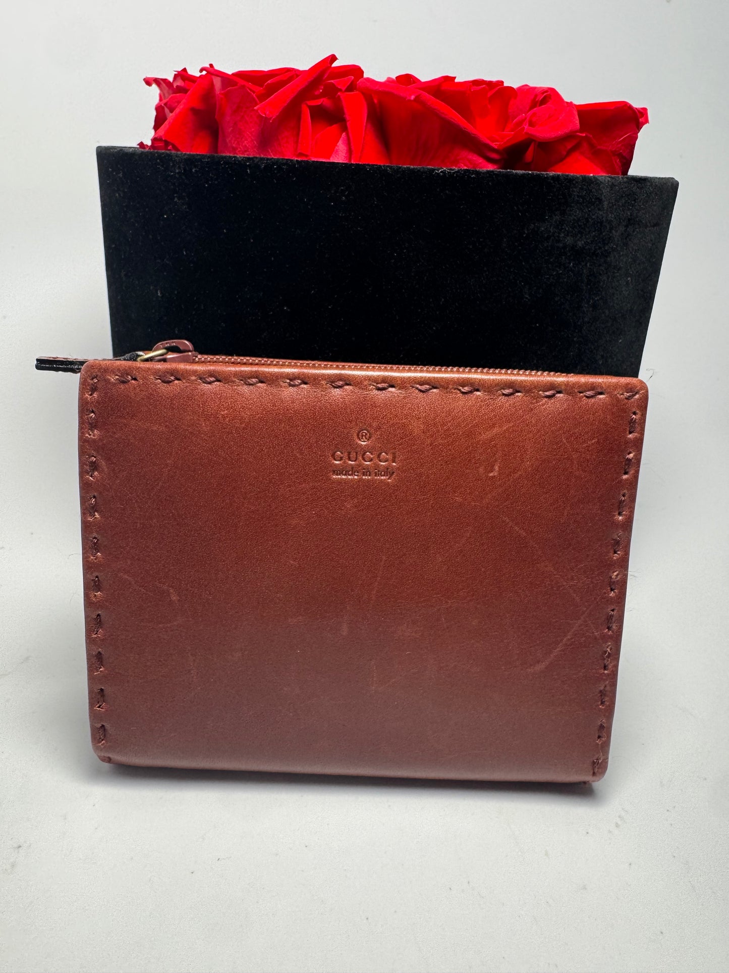 Gucci Vintage Brown Leather Western Style Wallet Bifold