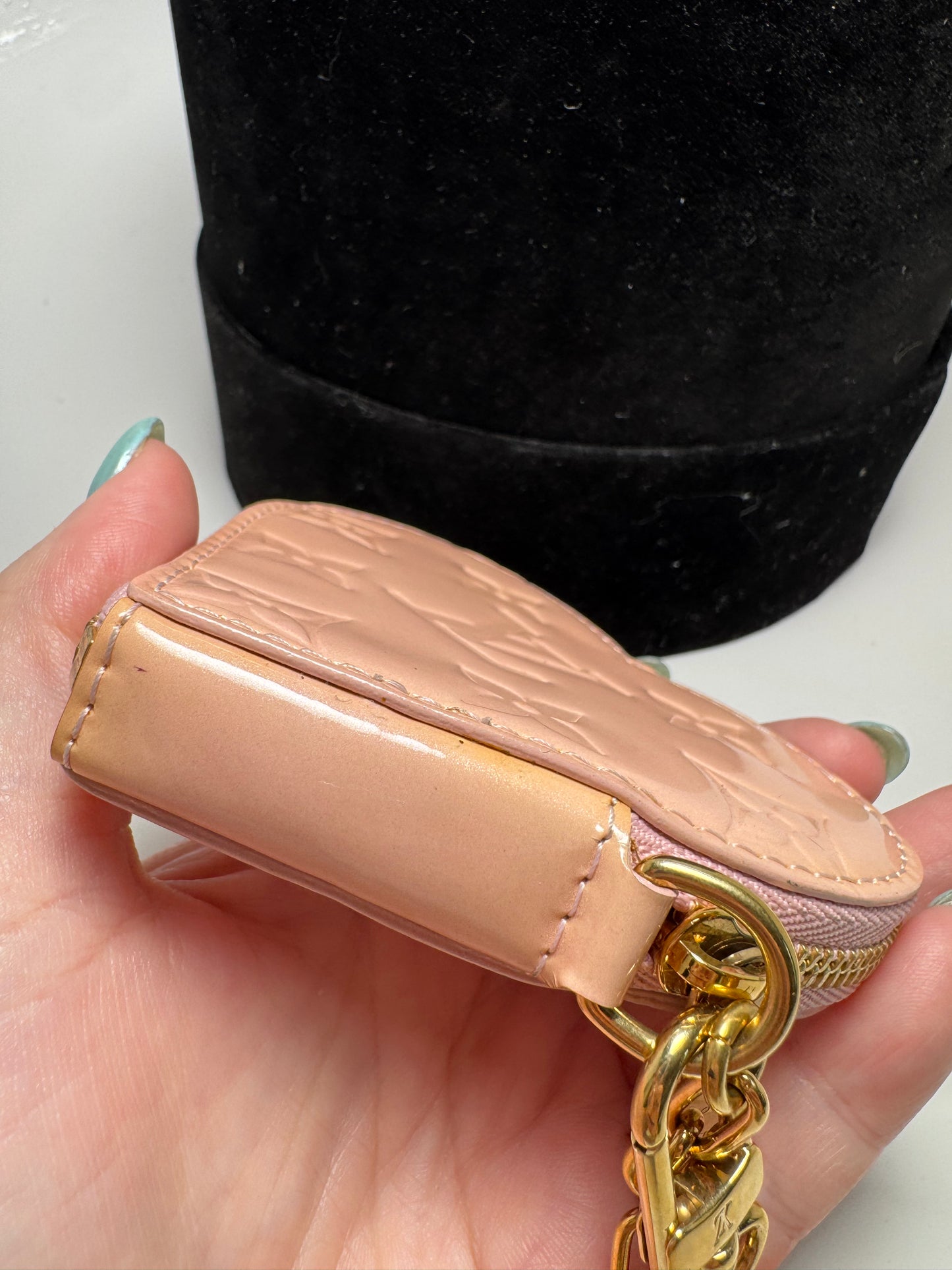 Louis Vuitton Heart Coin Purse Blush Pink Vernis Monogram- Made in Italy