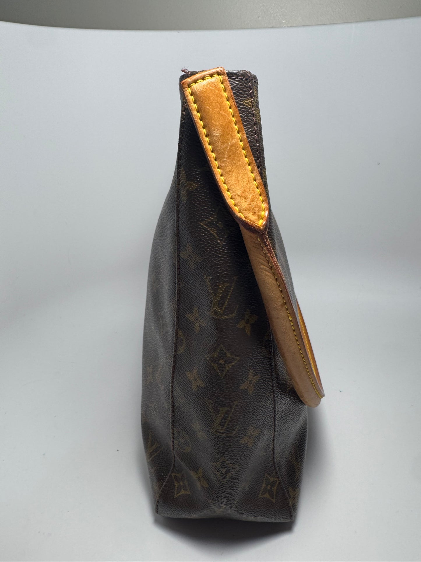 Louis Vuitton Looping GM Monogram in excellent condition