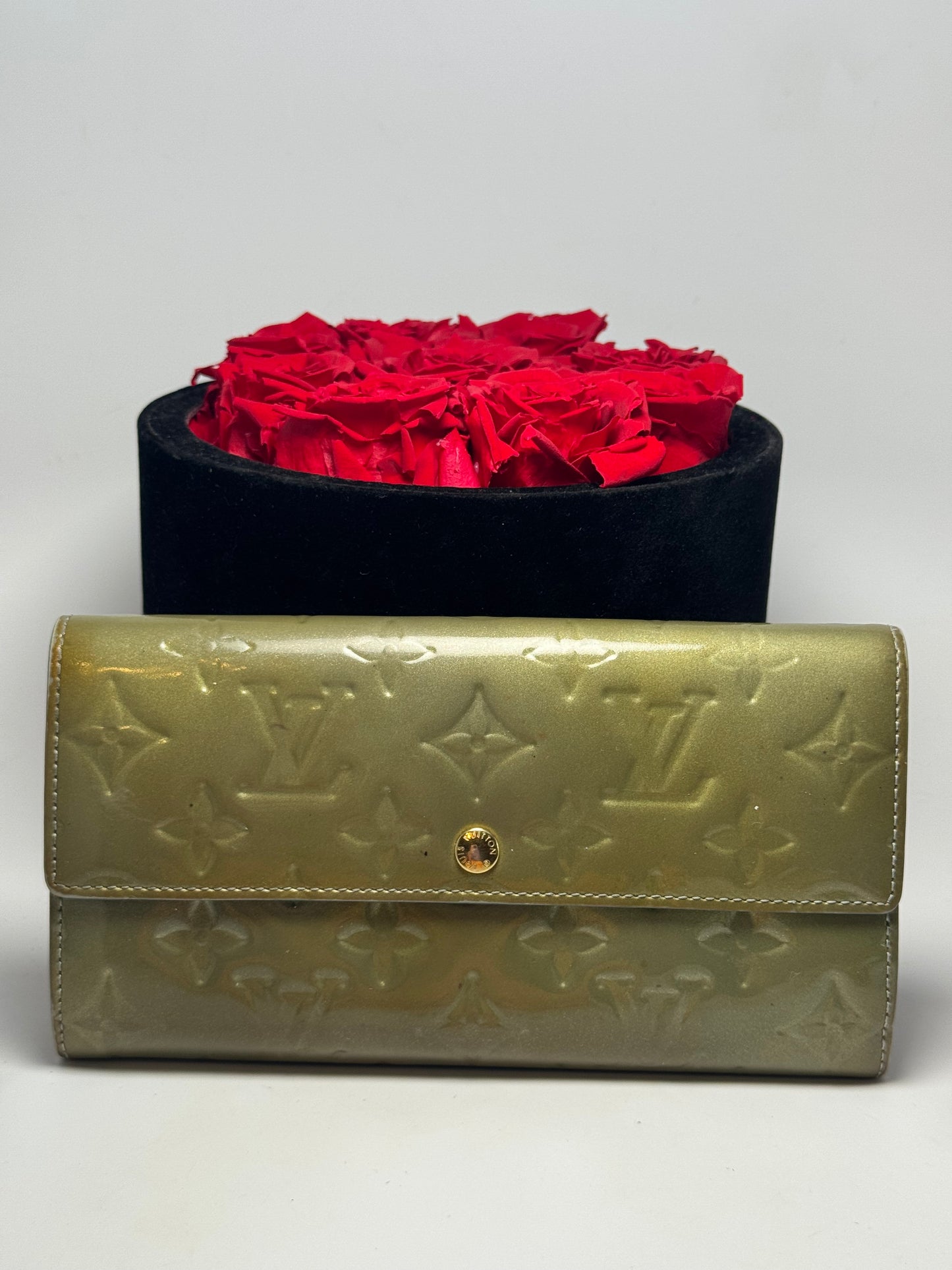 Louis Vuitton Moss Green Vernis Leather Wallet w/Blue Interior