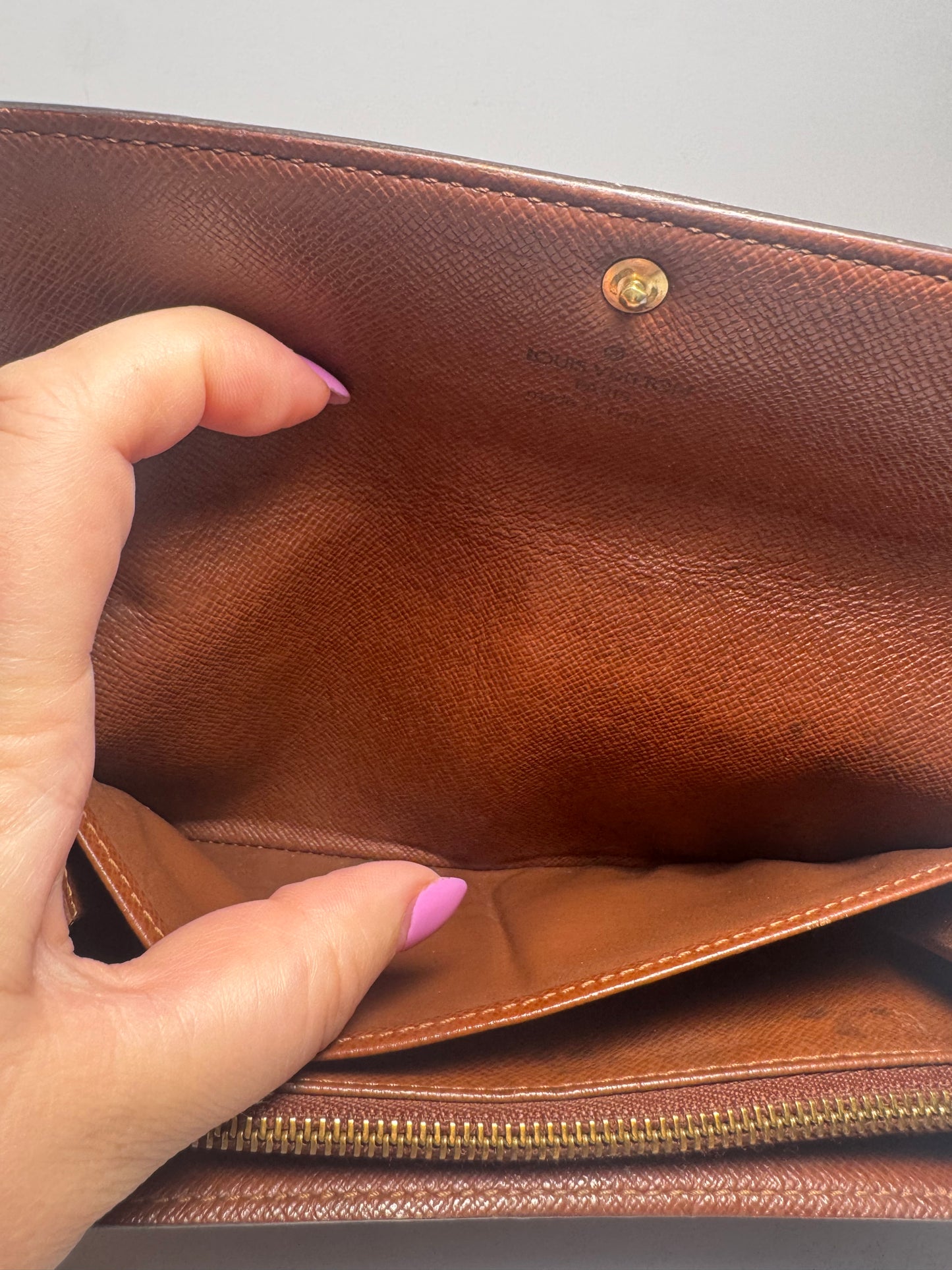 Louis Vuitton Sarah Monogram Wallet- Pre Date Code