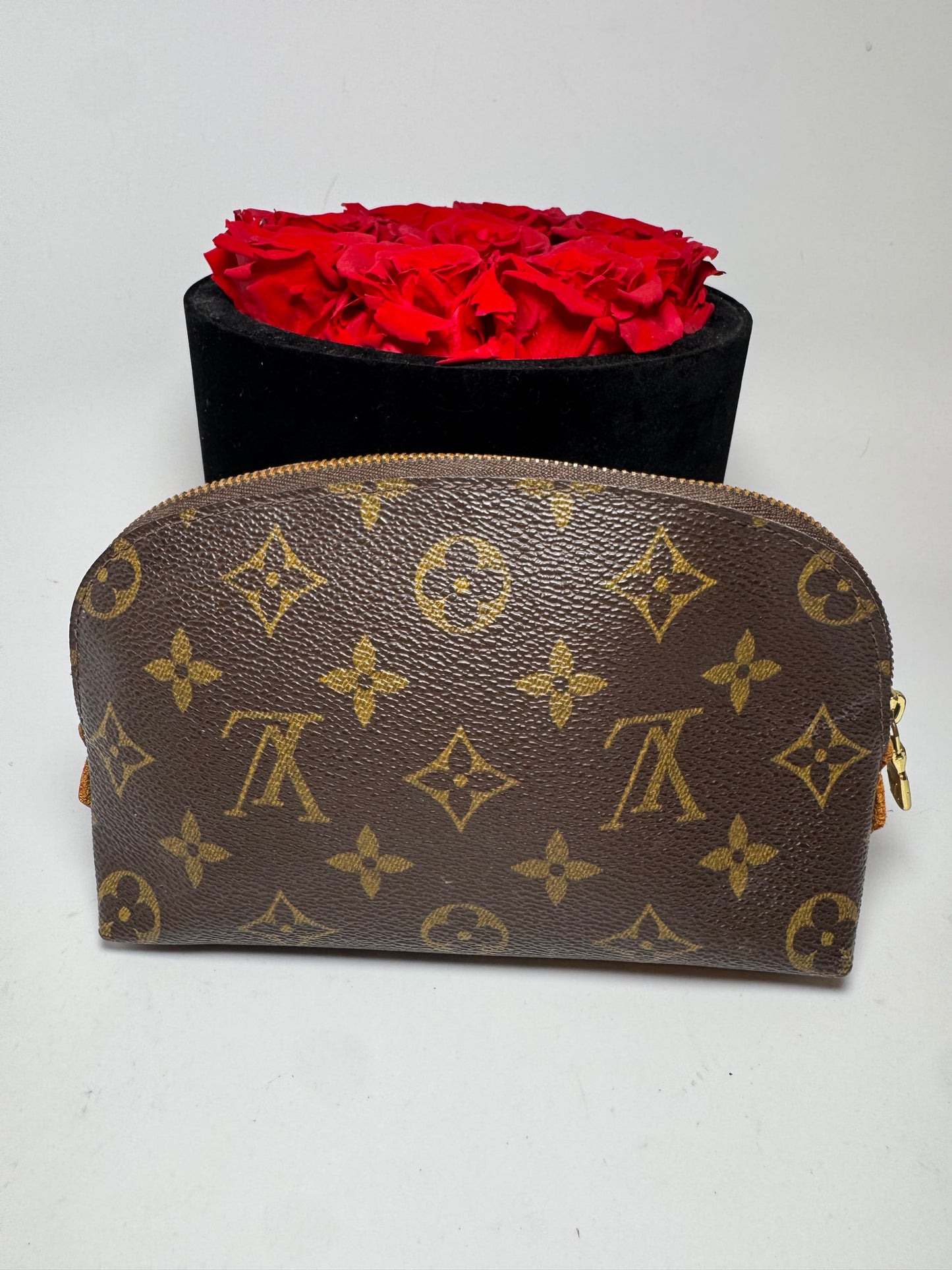 Louis Vuitton Cosmetic Pouch Monogram, November 2001