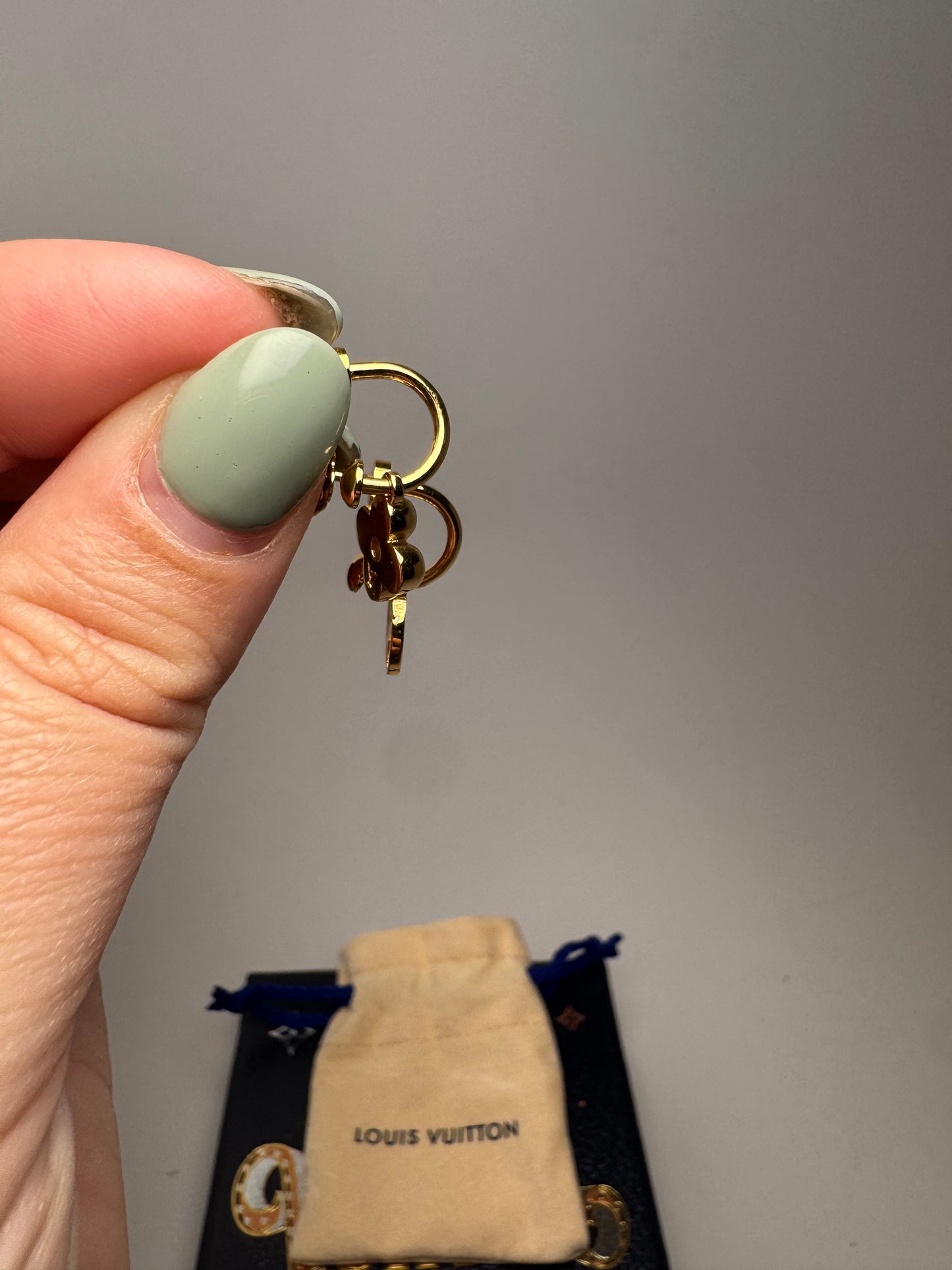 Louis Vuitton Blooming Earrings – Gold Metal – Limited Edition Box & Dust Bag