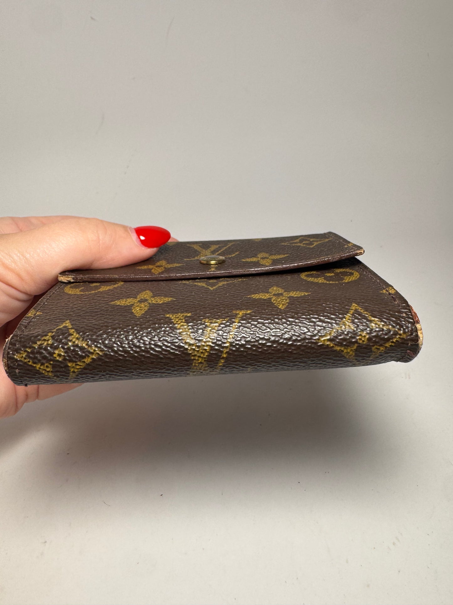 Louis Vuitton Elise Monogram Trifold Wallet