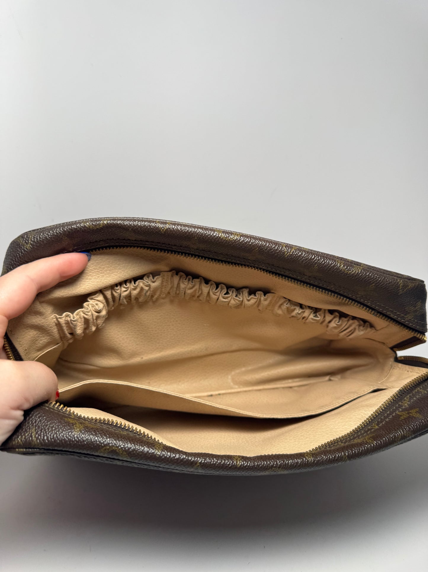 Louis Vuitton Trousse Monogram Makeup Bag/Toiletry Bag