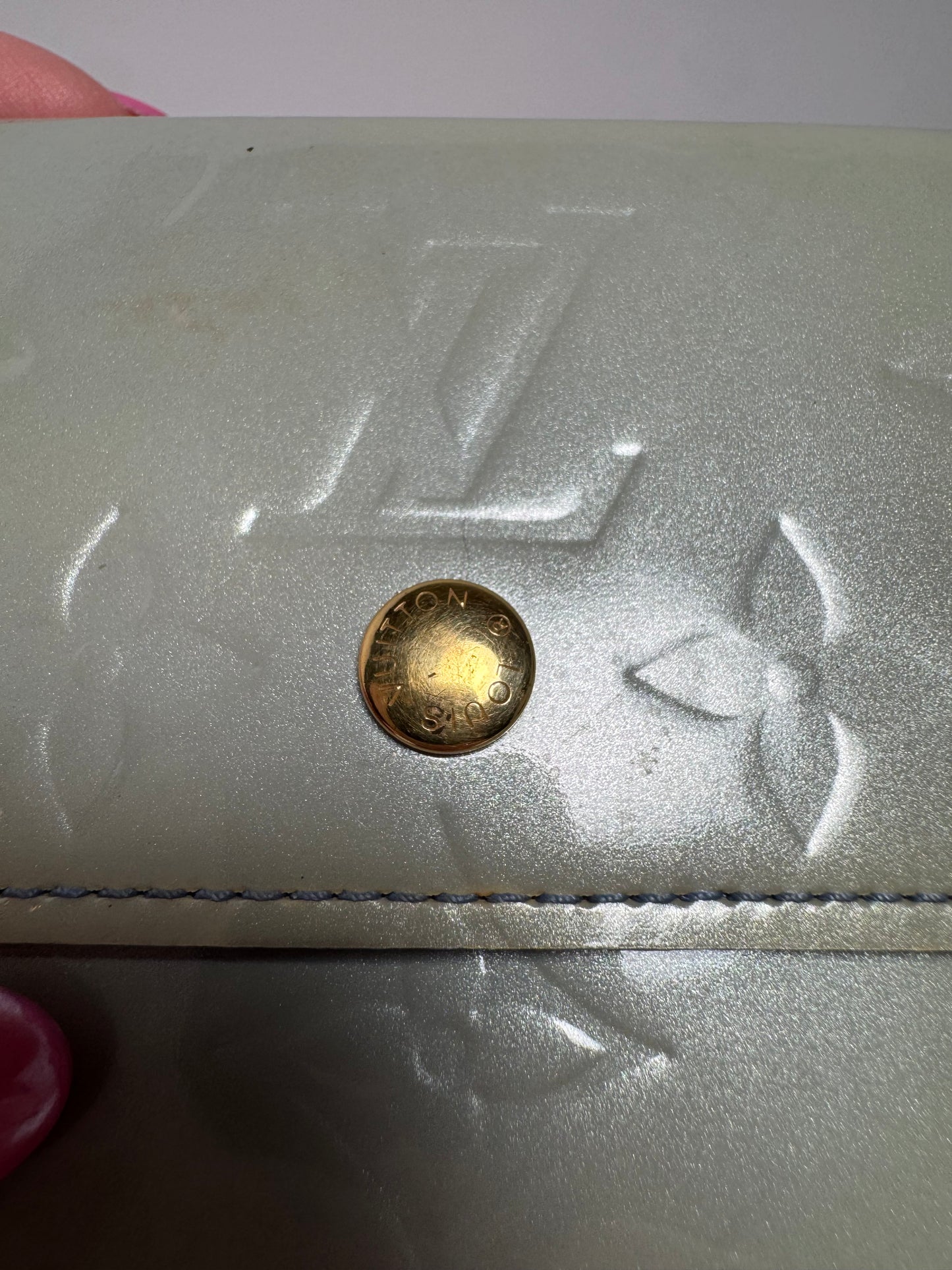 Louis Vuitton Porte Monnaie Billets Pistachio Green Vernis Compact/small wallet