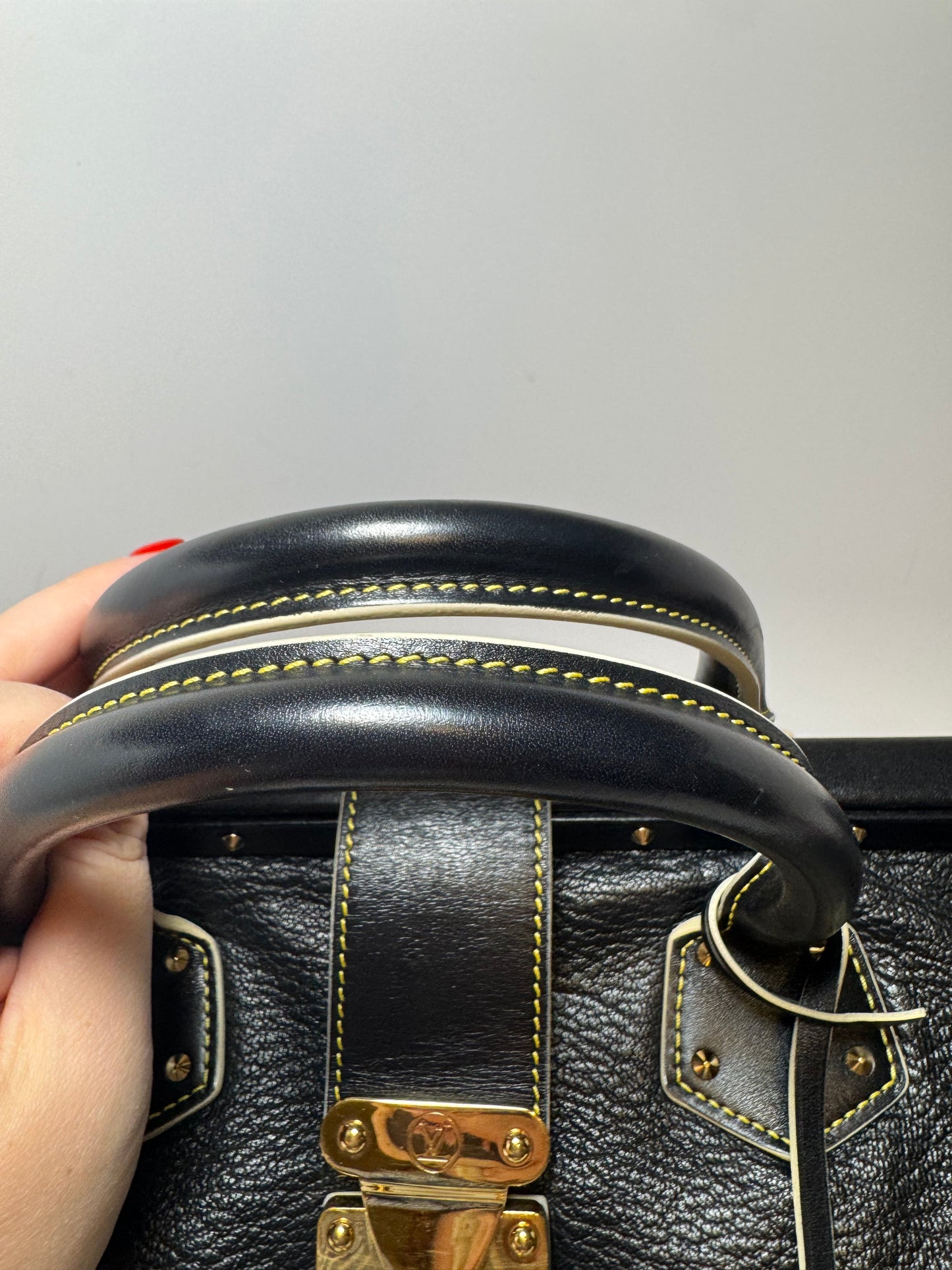 Louis Vuitton Suhali L'Ingenieux GM Black Leather Satchel Made in Italy