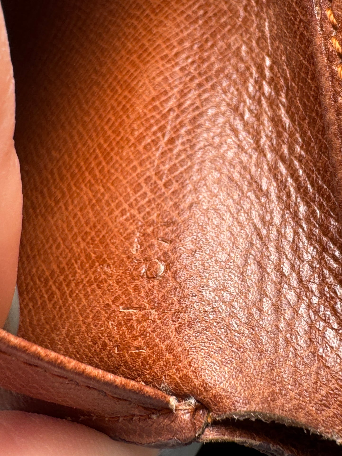 Louis Vuitton Monogram Bifold Wallet w/Coin Pocket