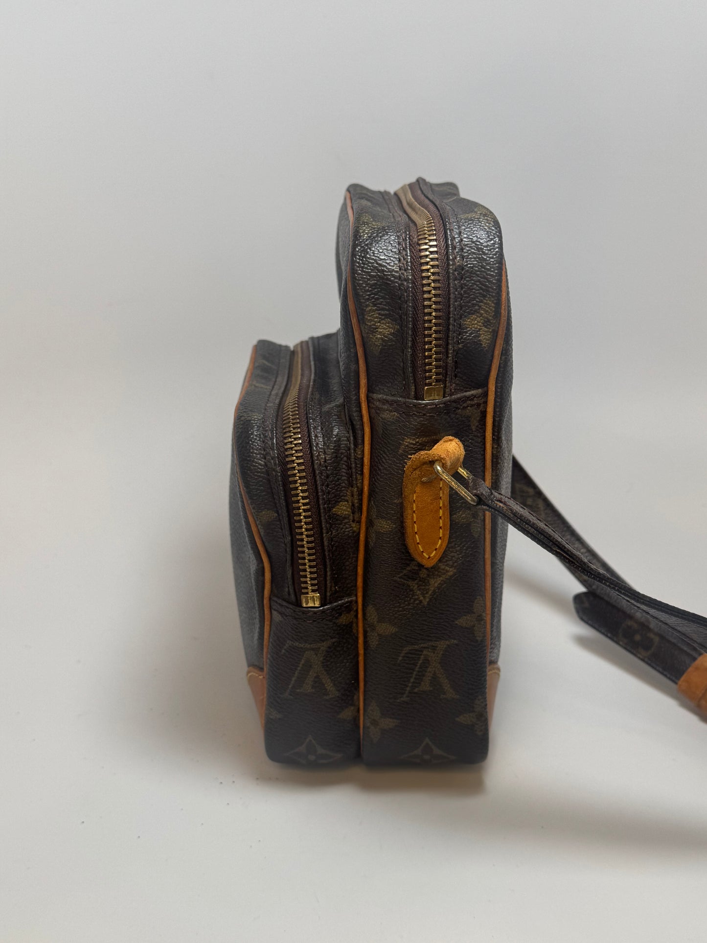 Louis Vuitton Amazon Crossbody Monogram - Made in France (September 2001)