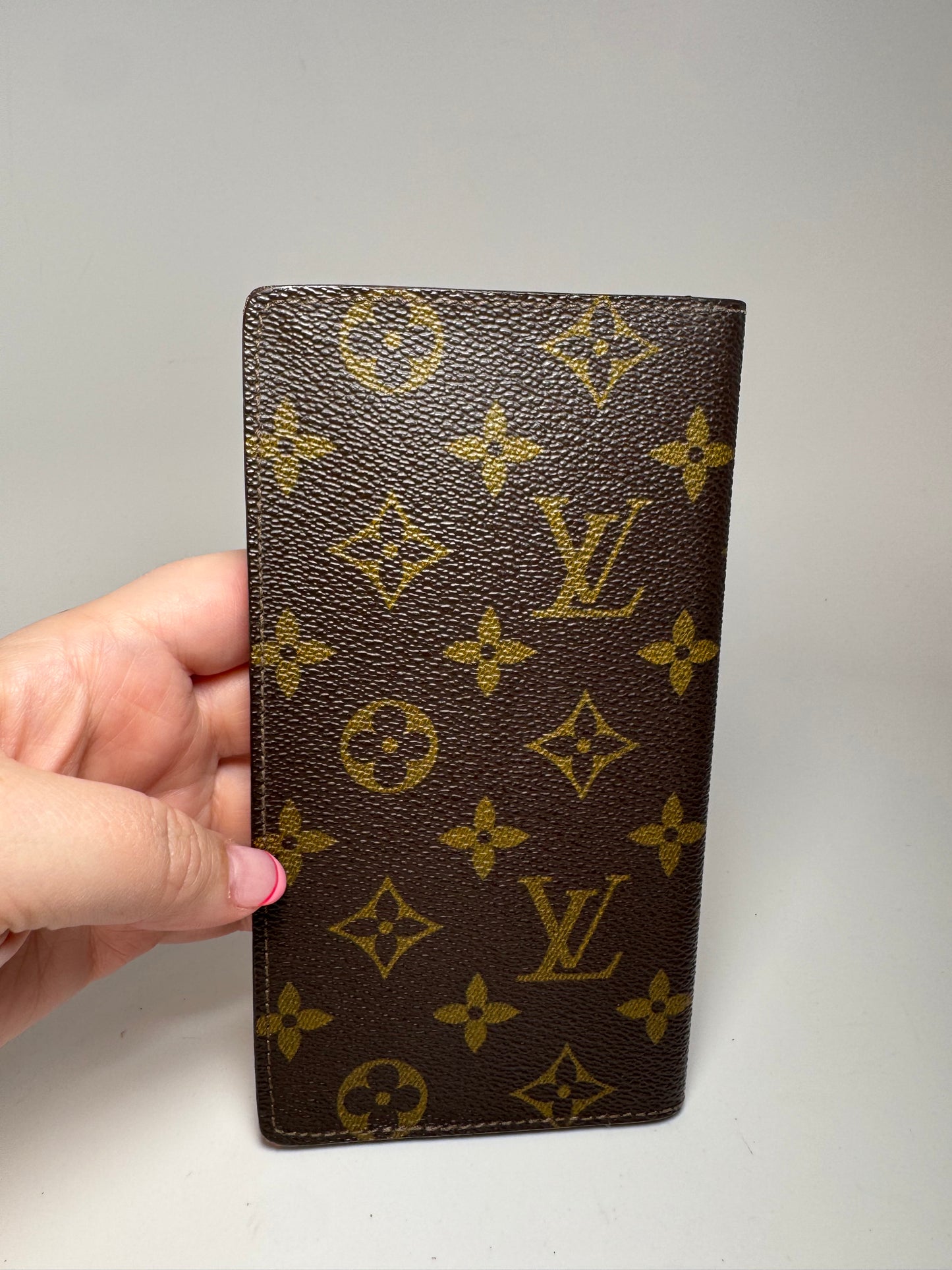 Louis Vuitton Monogram Portes Cartes Wallet / Passport Cover