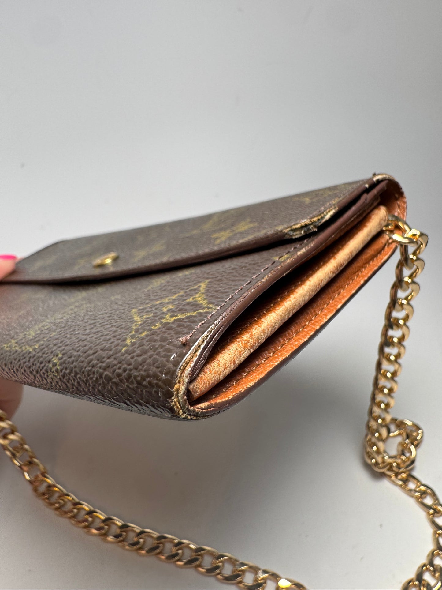 Louis Vuitton Sarah Monogram Wallet On Chain