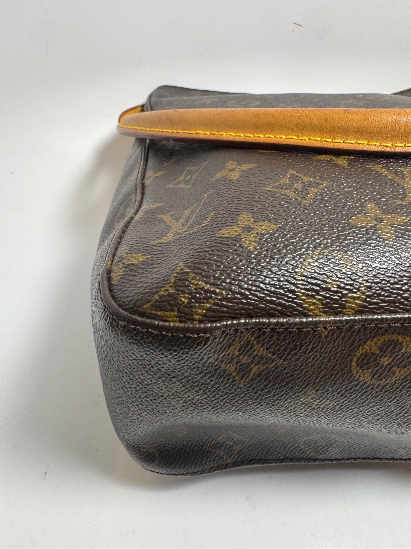 Louis Vuitton Looping GM Monogram Shoulder Bag