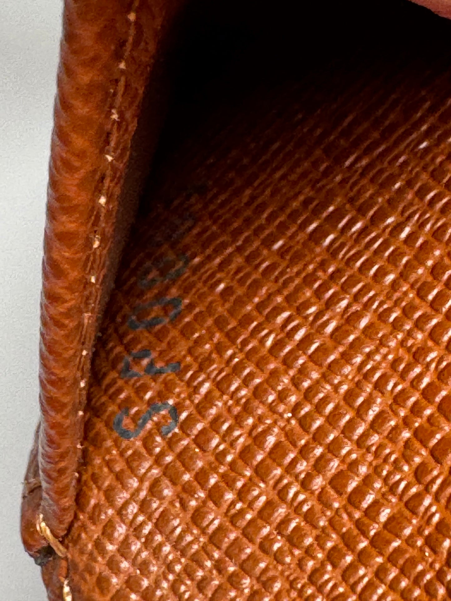 Louis Vuitton Agenda PM / Passport Holder in Monogram