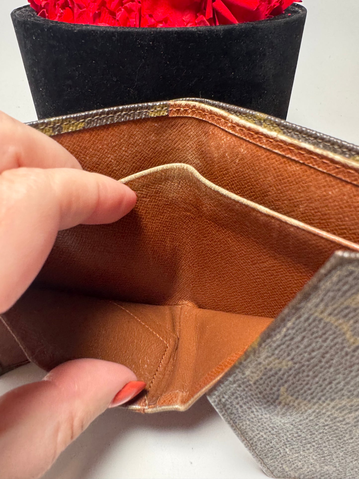 Louis Vuitton Monogram Compact Elise Wallet - Pre date Code