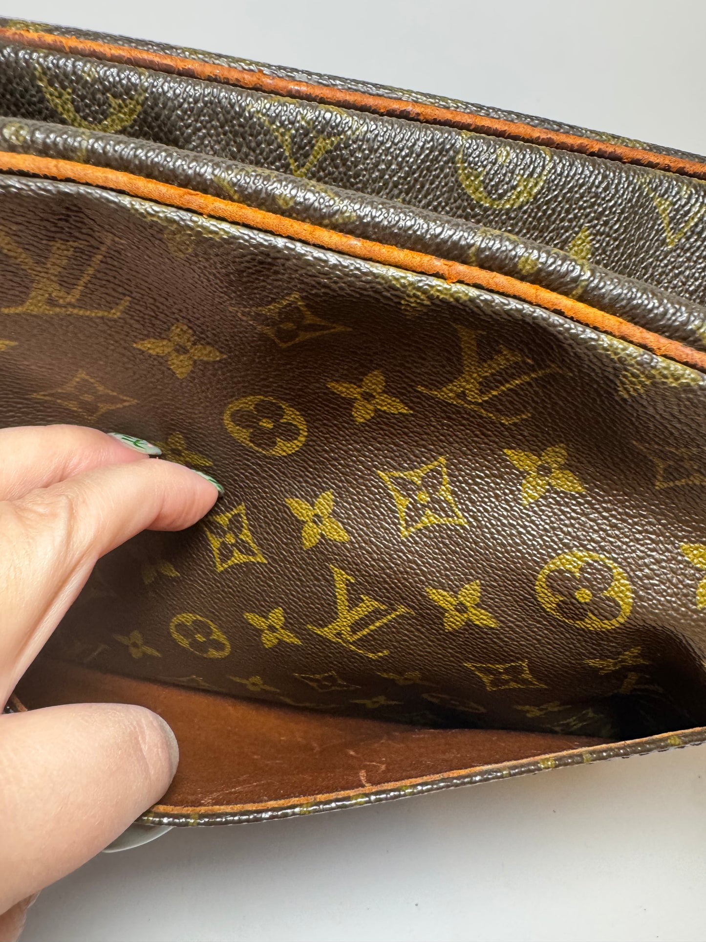 Louis Vuitton Nile Monogram Crossbody- pre date code