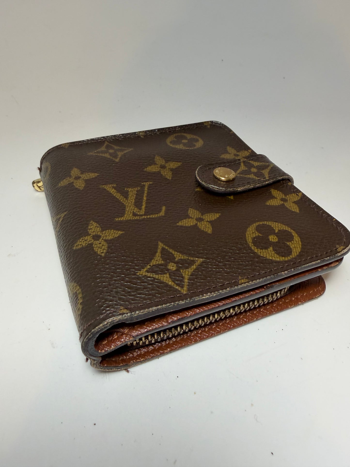 Louis Vuitton Compact Zippy Wallet Monogram