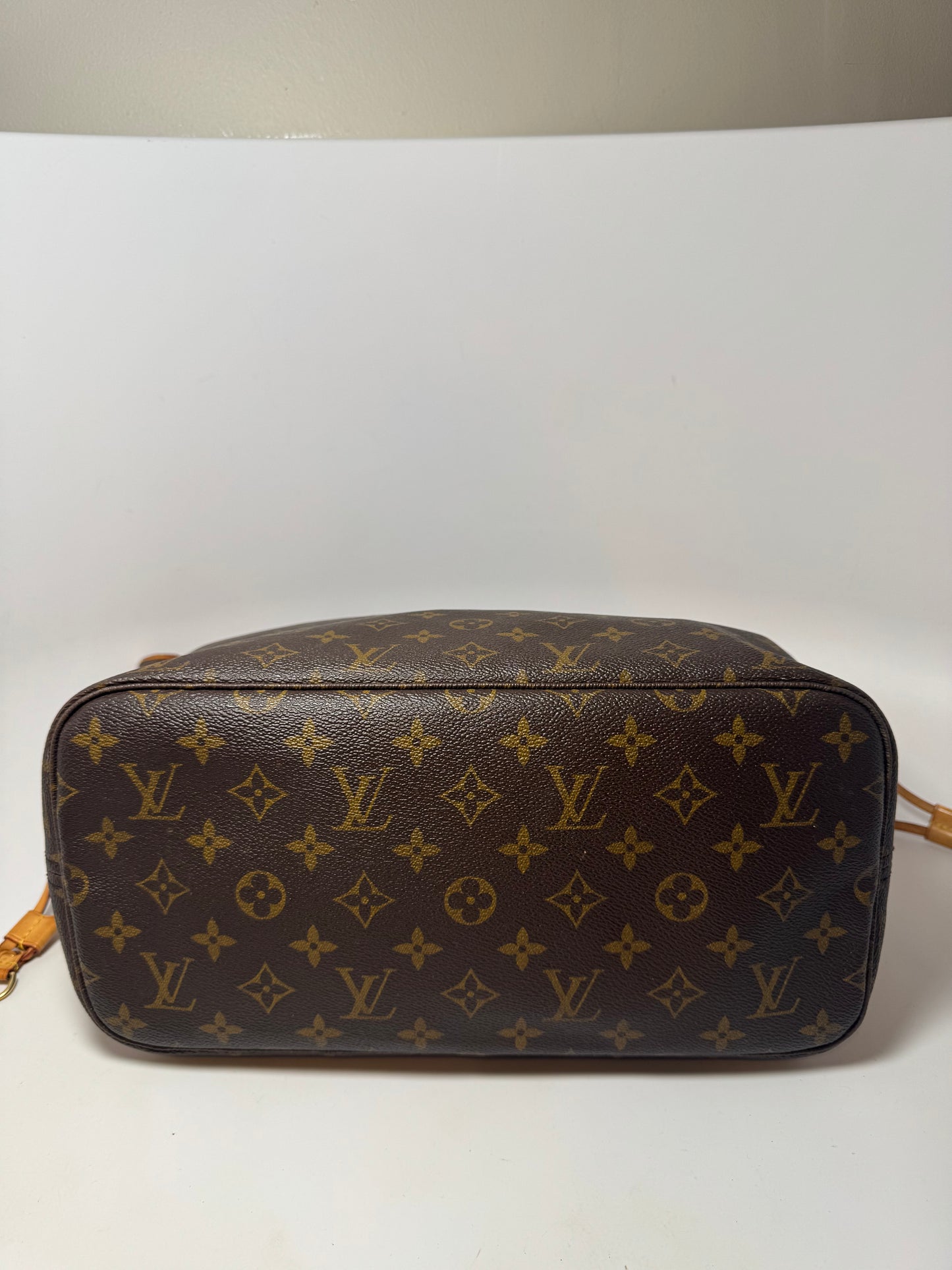 Louis Vuitton Neverfull MM Monogram Tote
