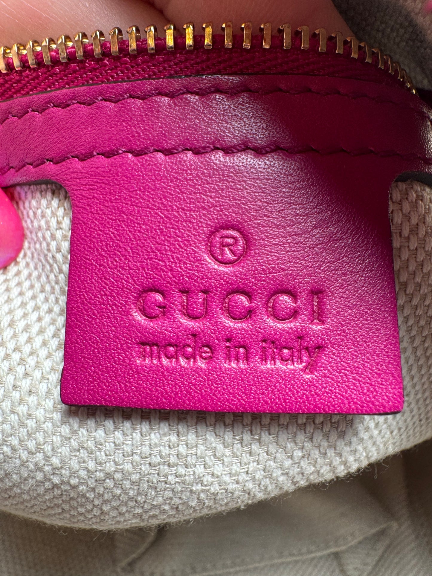 Gucci Raspberry Pink Soho Chain Strap Patent Leather