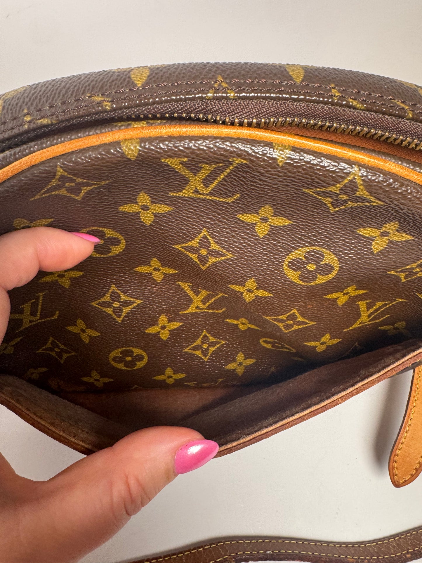 Louis Vuitton Senlis Monogram Bag- Pre Date Code