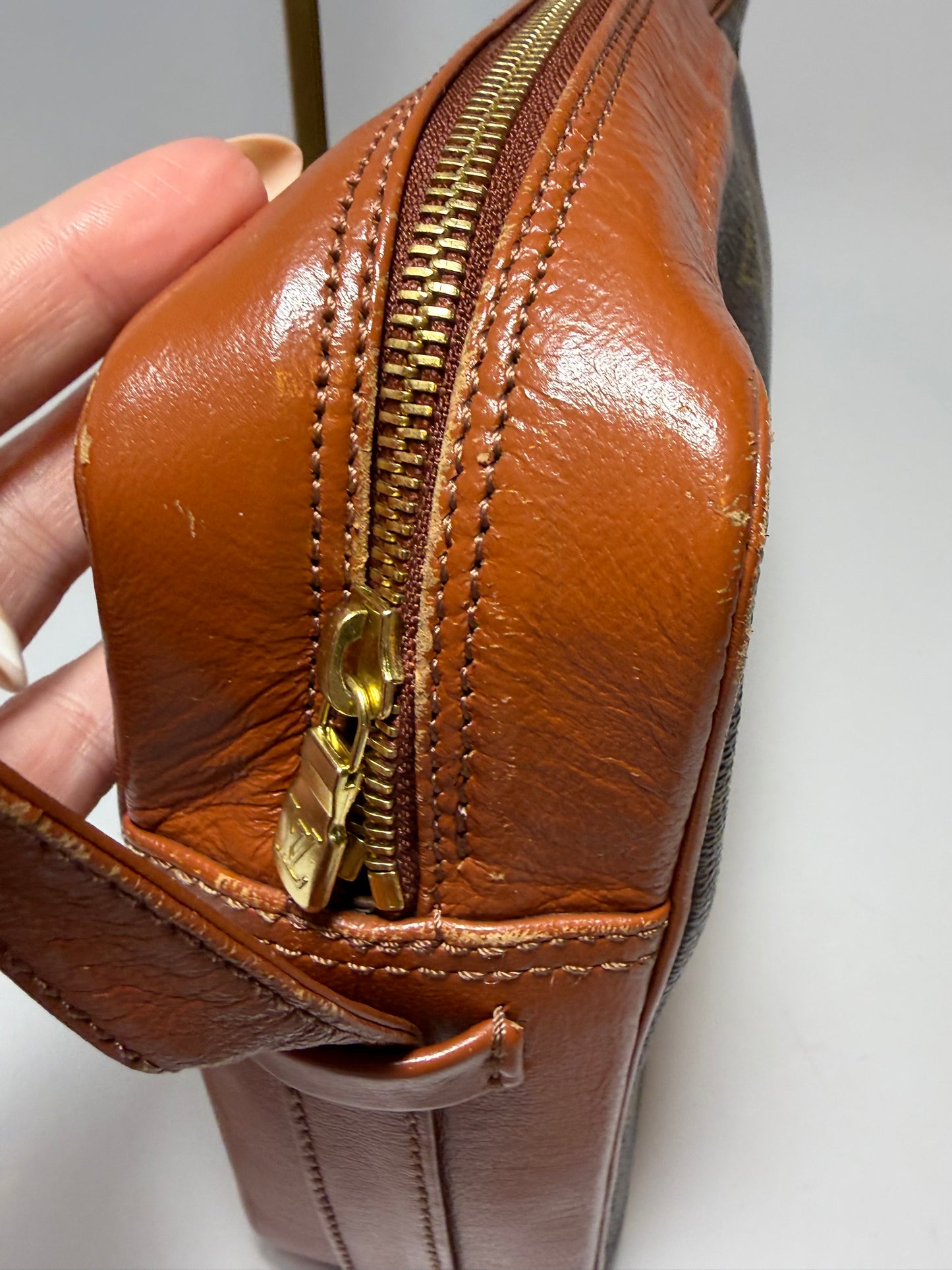 Louis Vuitton Sac Bandoulière Monogram Pre Date Code Shoulder Bag