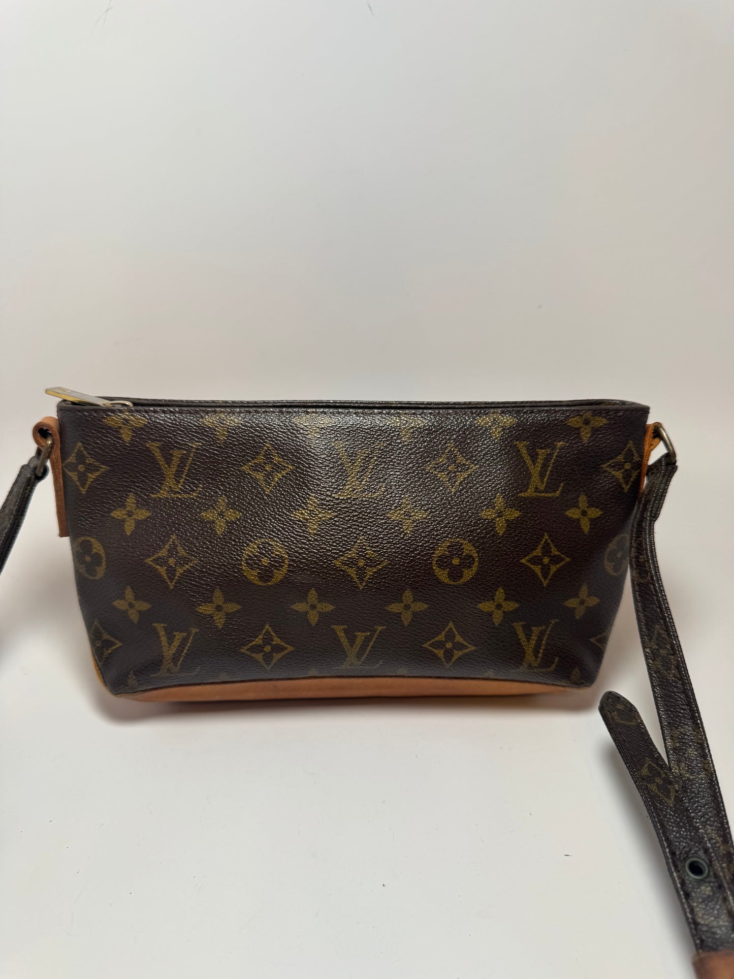 Louis Vuitton Monogram Trotteur Crossbody- Made in June 2002 in France