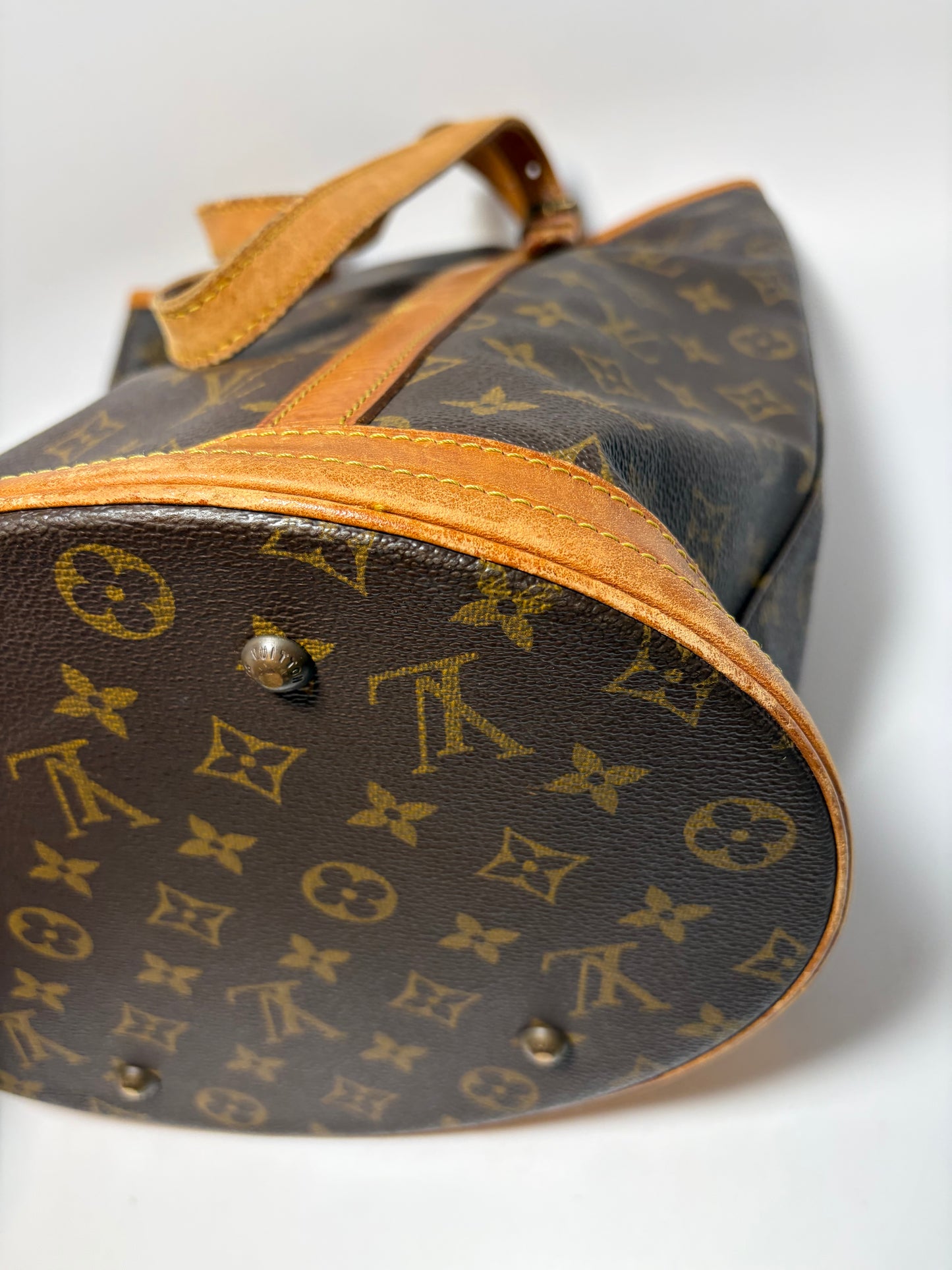 Louis Vuitton Bucket GM Tote Monogram Vintage