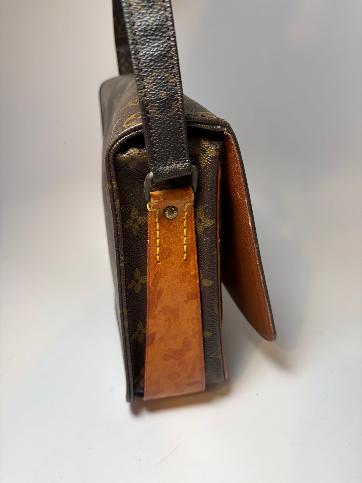 Louis Vuitton Cartouchière GM Monogram Crossbody/Shoulder Bag