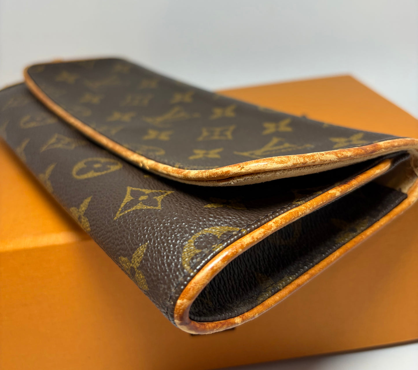 Louis Vuitton Monogram Pochette Twin GM Clutch FAIR condition