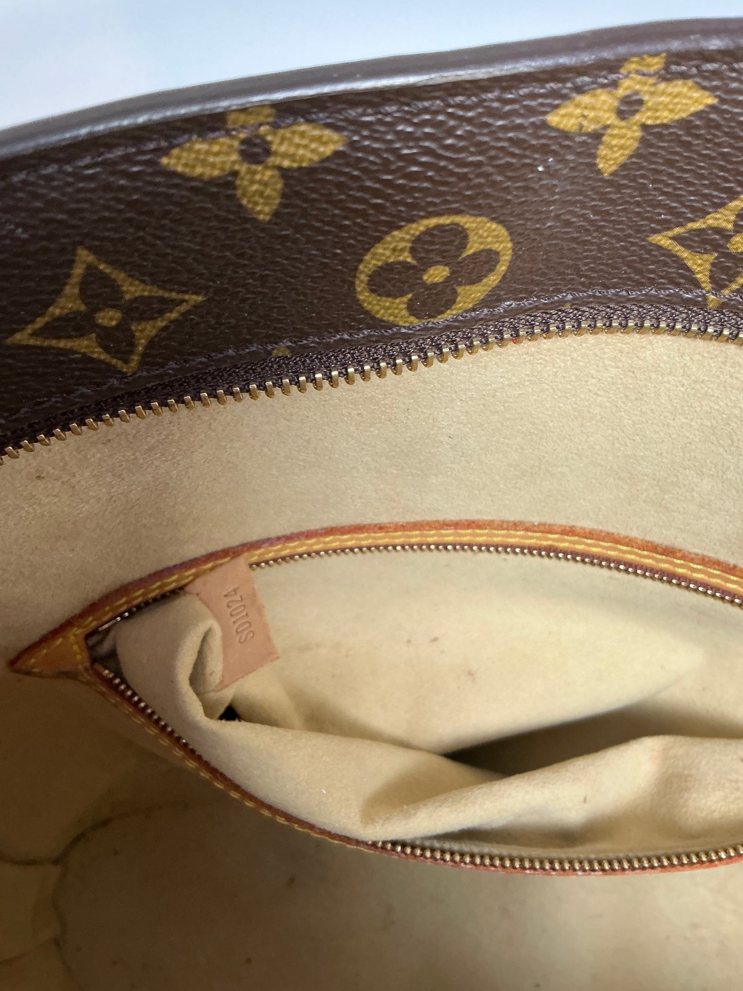 Louis Vuitton Babylone Monogram Tote