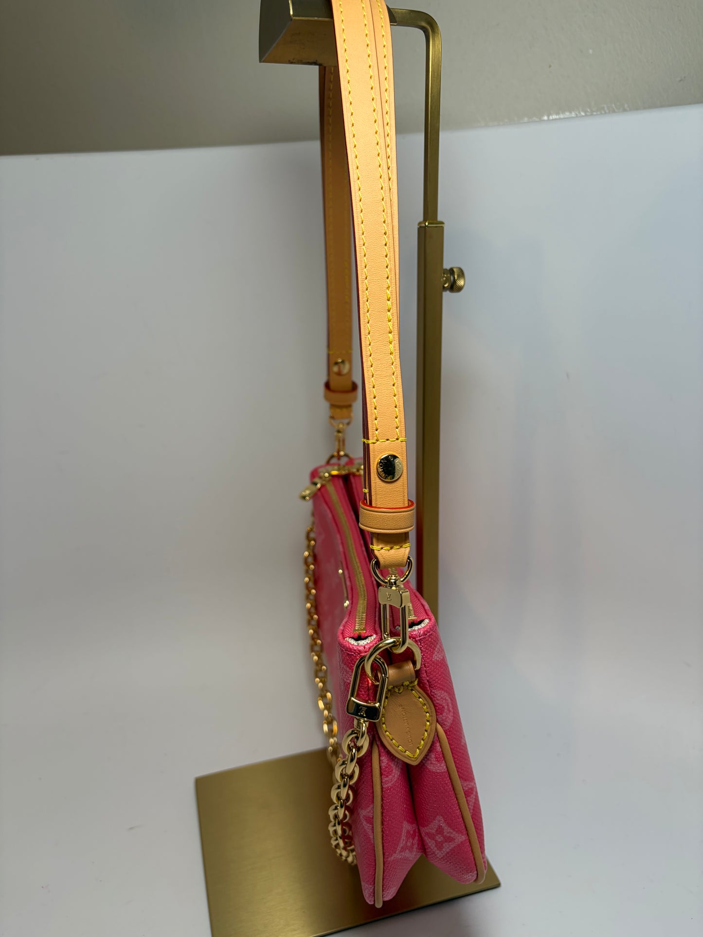 Louis Vuitton Liv Pochette Rose Ruban Monogram Shoulder Bag/Crossbody