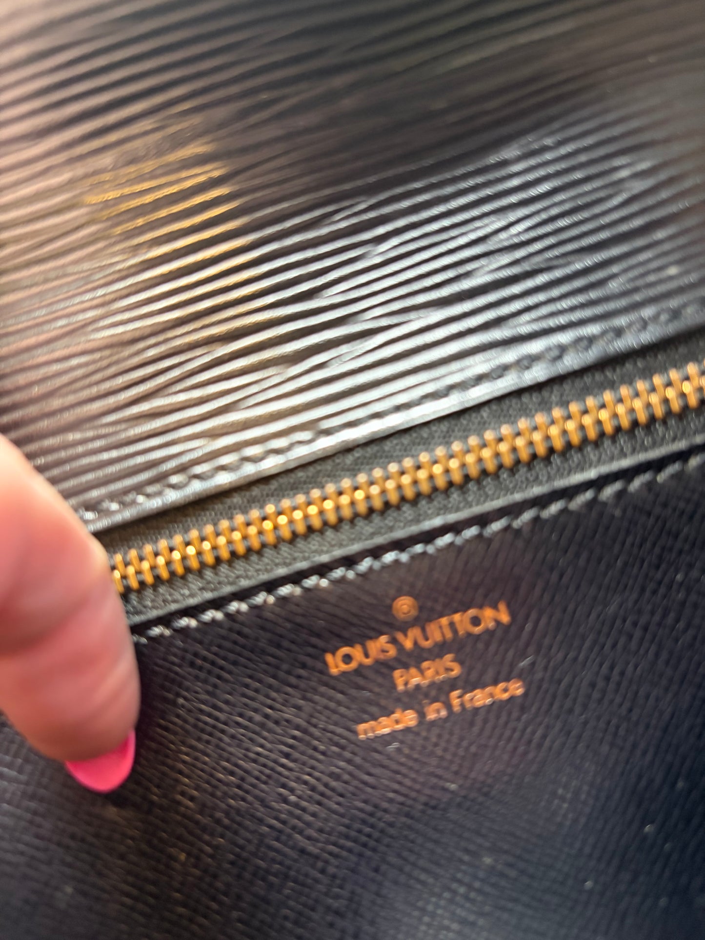 Louis Vuitton Pochette Sellier Draggone Clutch/Wristlet Black Epi Leather